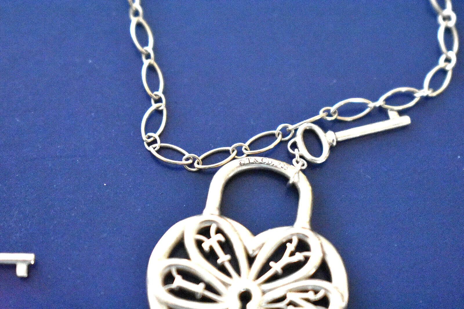 Tiffany & Co Large Padlock Lock Key Filigree Heart Bracelet Silver & Pouch