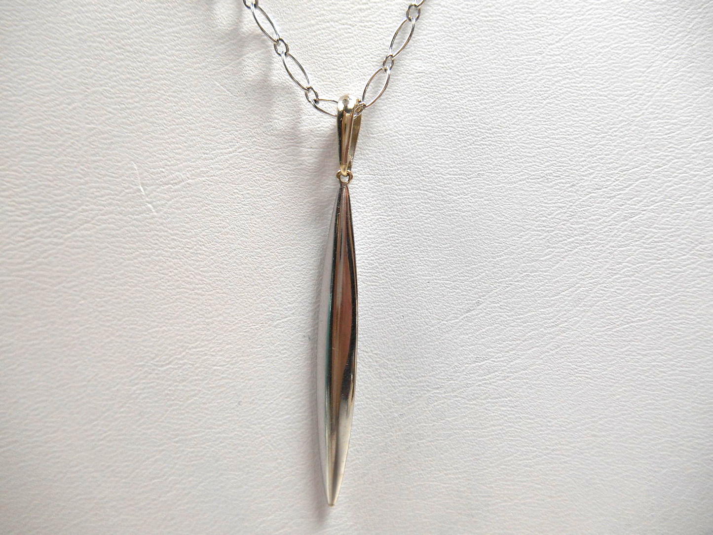 RARE Tiffany & Co. 18K White Gold Feather Marquise Link Necklace w/ Box & Pouch