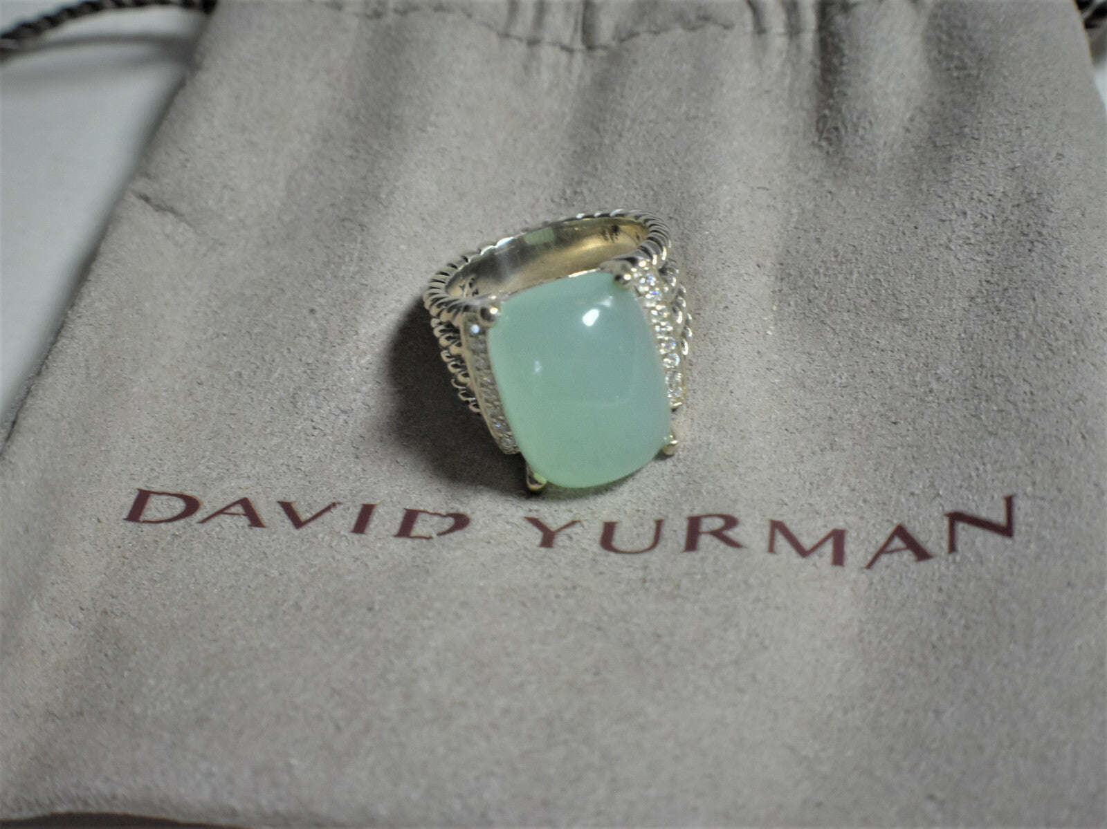 David Yurman Chalcedony Diamond 16 x12mm Wheaton Ring Sterling Silver & Pouch