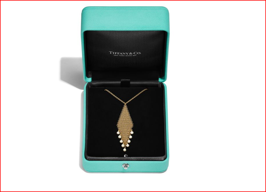 SET -Tiffany & Co 18K Gold Mesh Fringe Necklace & Earrings Pearls, Diamond Shape