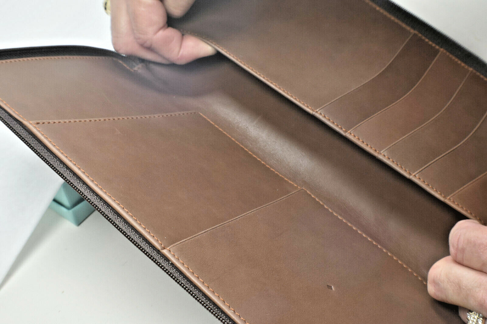 New Tiffany & Co. Continental Zip Around Wallet Brown Leather, Pochette