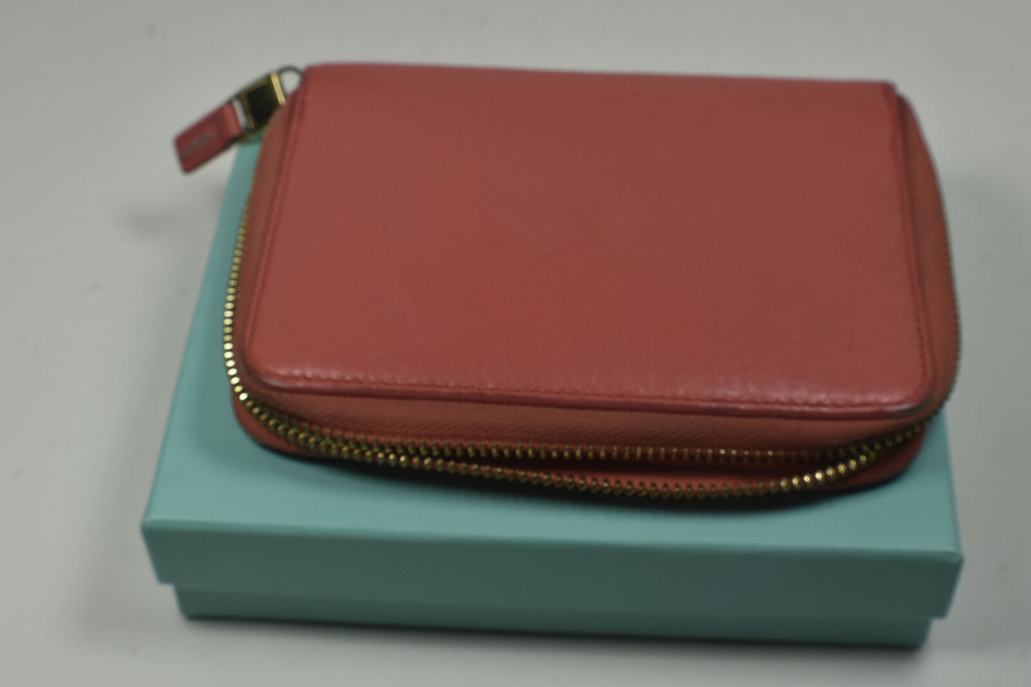 Tiffany & Co Orange Grain Leather Zip Around Wallet w/ Box & Ribbon Etc VGC