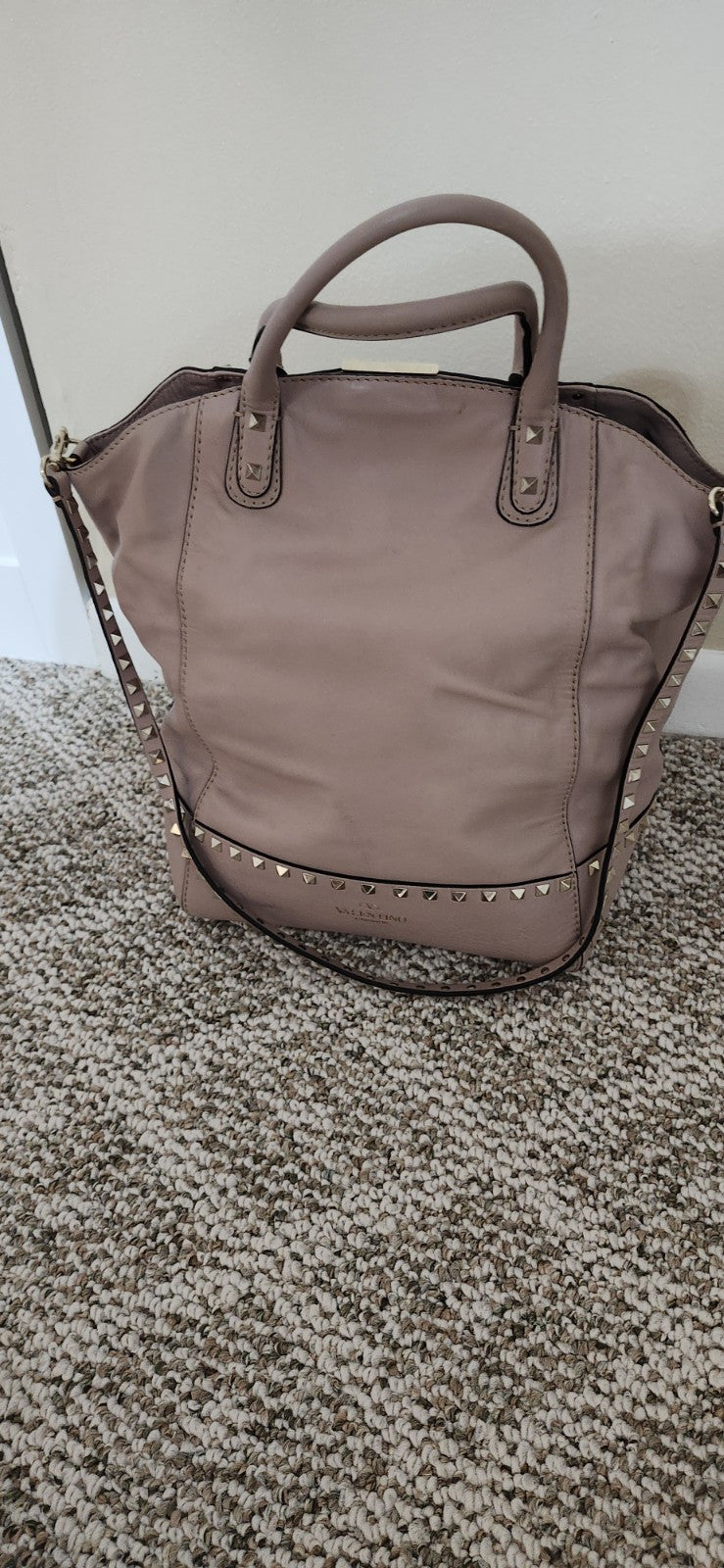  Valentino G Tan Rockstud Lambskin Leather Tote Satchel With Handles