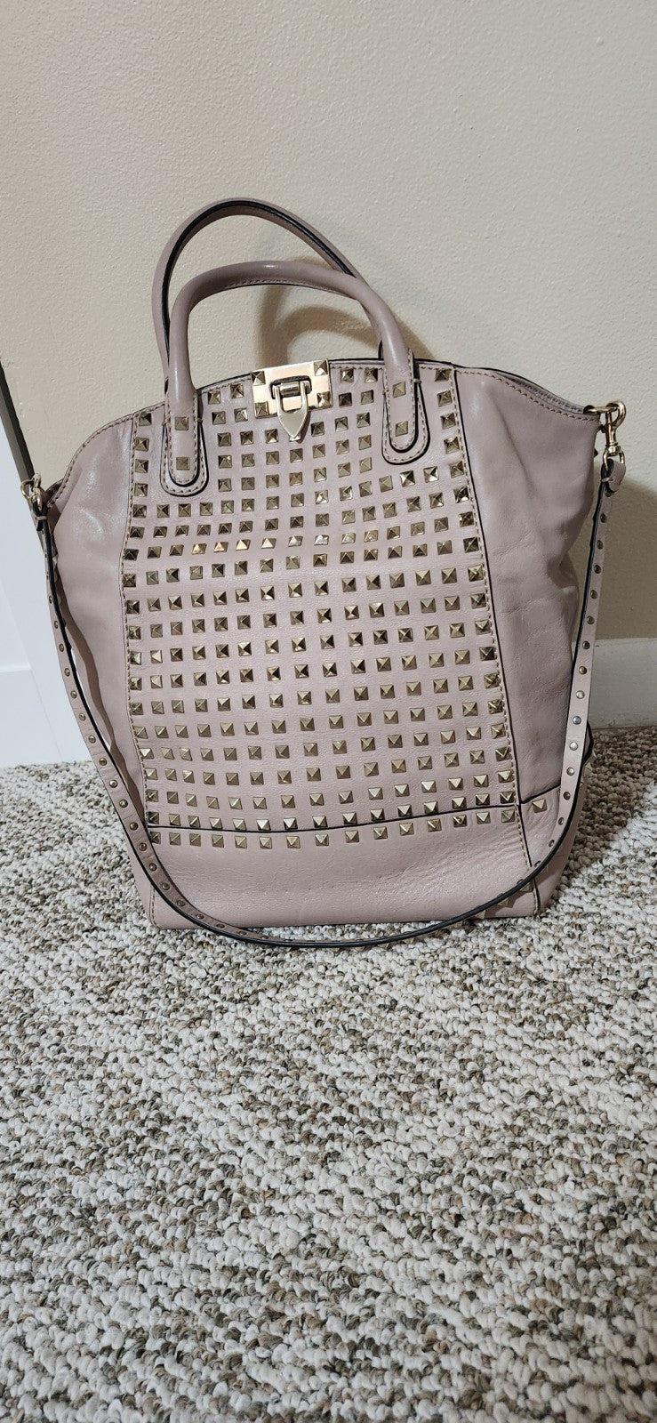  Valentino G Tan Rockstud Lambskin Leather Tote Satchel With Handles