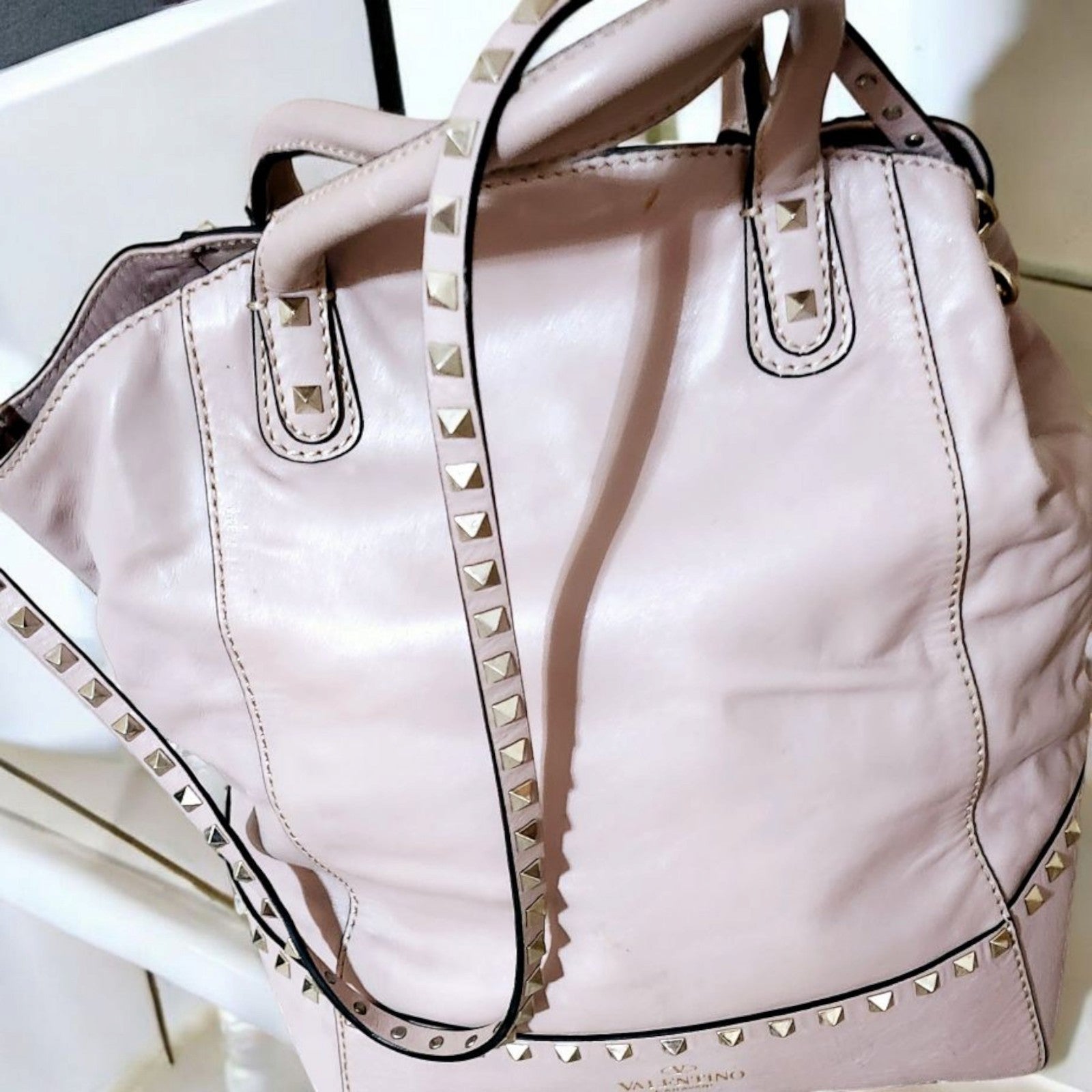  Valentino G Tan Rockstud Lambskin Leather Tote Satchel With Handles